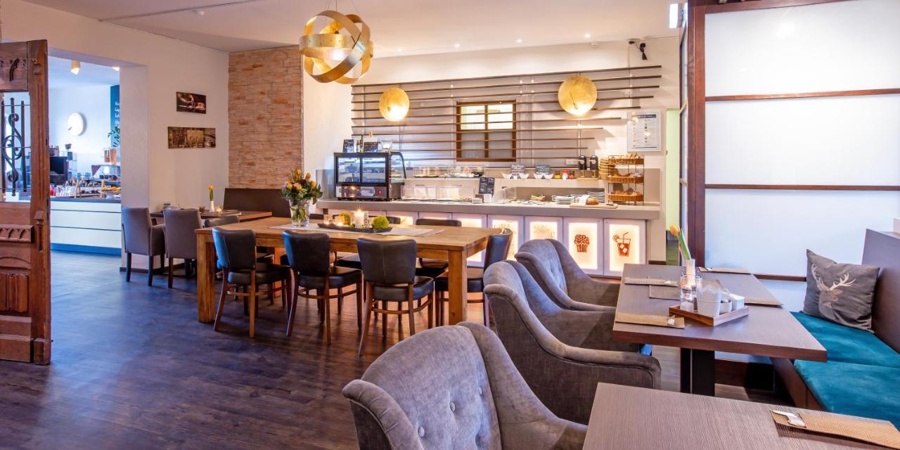 Kronprinz Hotel 3*